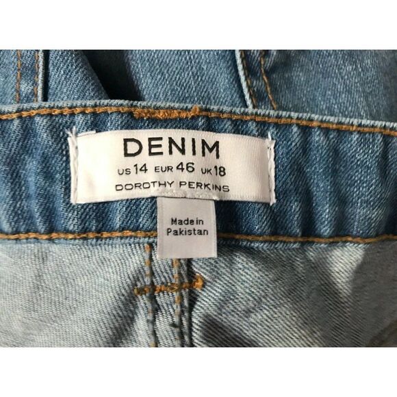 Dorothy Perkins Distressed Mid Wash Denim Shorts 100% Cotton Sz 14 Eur 46 NEW - Picture 5 of 7